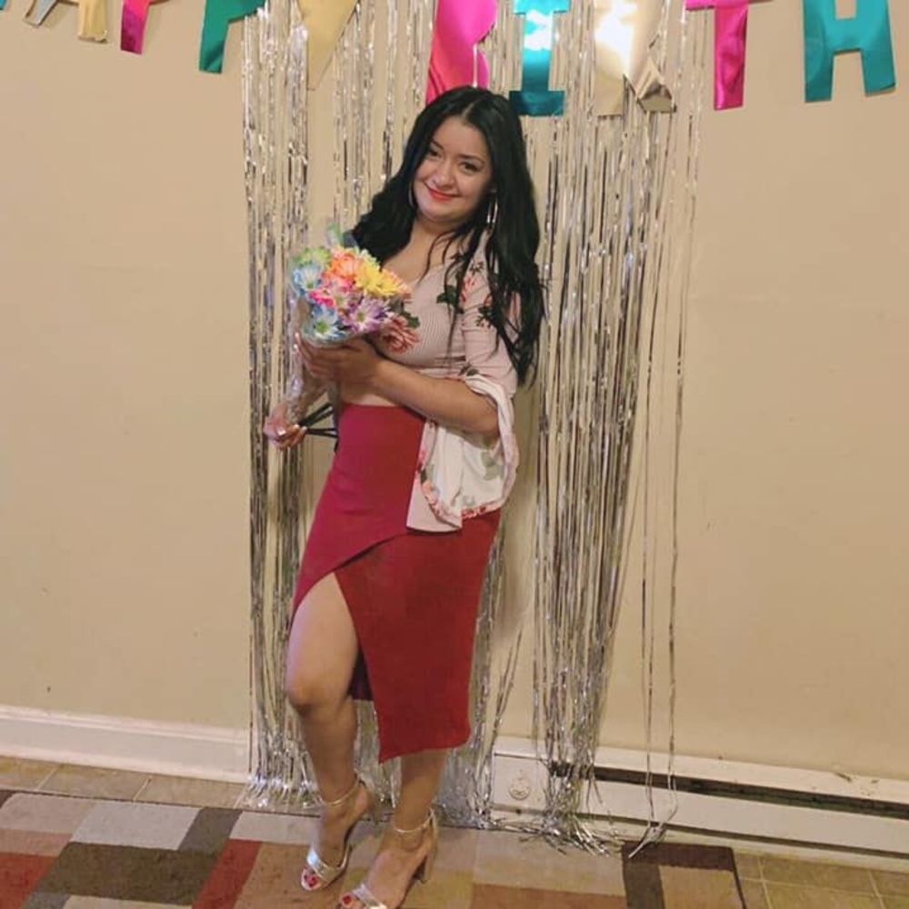 Meet your Posher, Angie